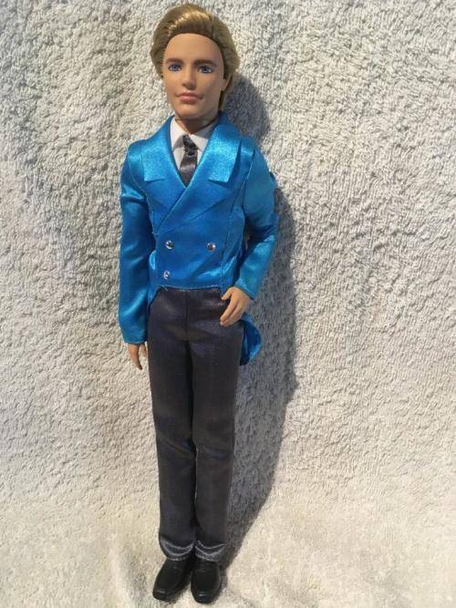 Barbie Mattel Ken Doll 2008 Rooted Hair