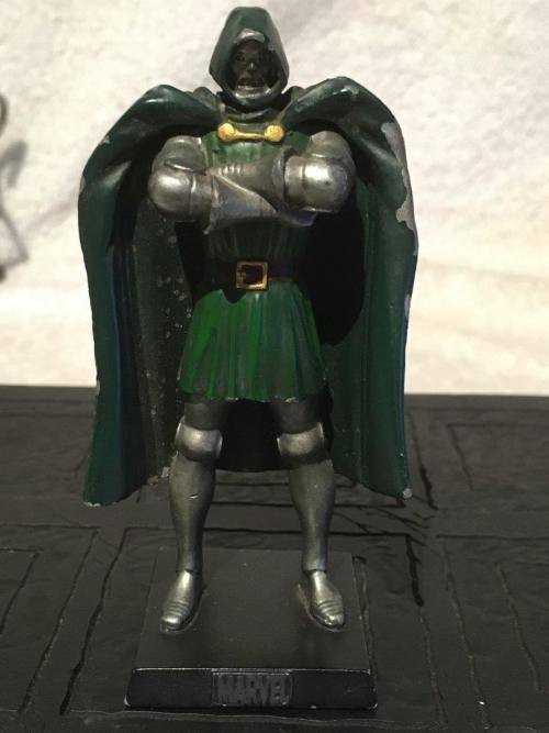 Marvel Led Figurines Job Lot of 10 with Stand Set 2 - Please see pictures and description