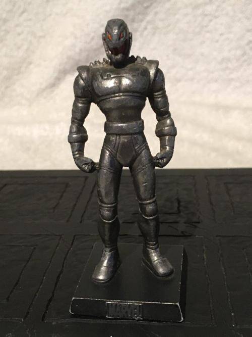 Marvel Led Figurines Job Lot of 10 with Stand Set 2 - Please see pictures and description