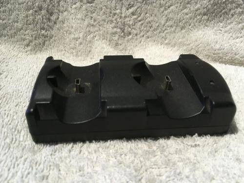 2 Way Playstation Move Charging Station - USB powered
