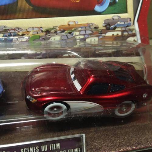 Cars - Sally & Cruisin Lightning McQueen - The World Of Cars Movie MomenDisney Pixar Cars (Die Cast)