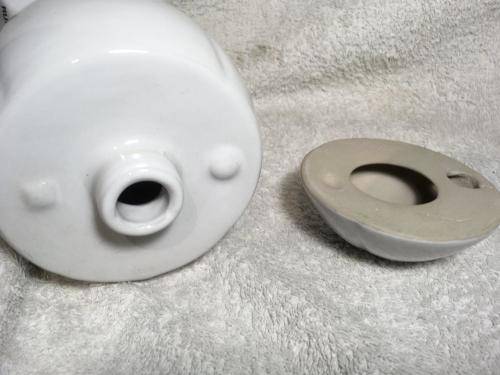 1995 Official Rugby World Cup Commemorative China Rugby Ball decanter +-20cm tall