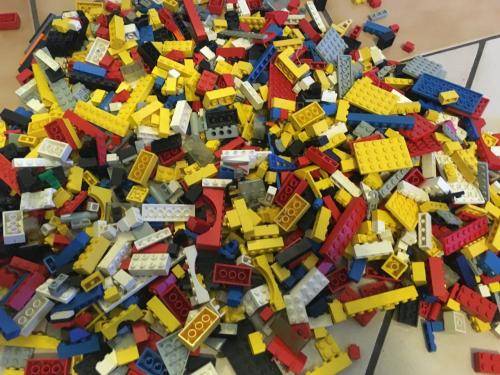 Job Lot of Vintage Genuine Lego over 500 pieces