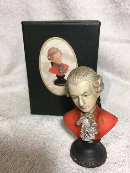 Collectable Ceramic Motzart Boxed +- 8cm
