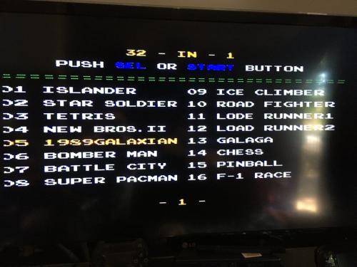 Famicom Famiclone - 32 in 1  (See pictures for titles) Retro