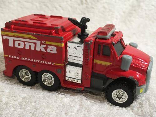 Tonka Fire Truck - Hasbro 2012 Rubber Wheels +-9cm LOng
