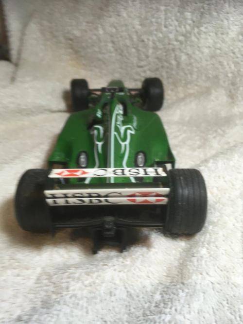 Hotwheels - Jaguar R1 1:18