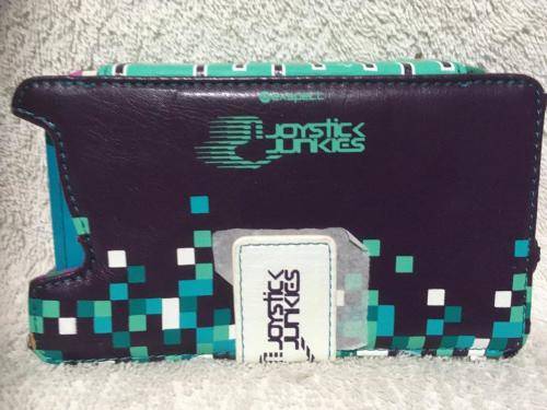 Nintendo 3DS - Turquoise with charger & 2gb Memory card + Carry case