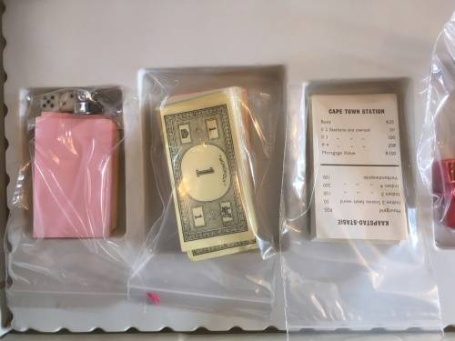 Monopoly - Vintage made by Manhattan  Waddingtons (Has Eloff Street)