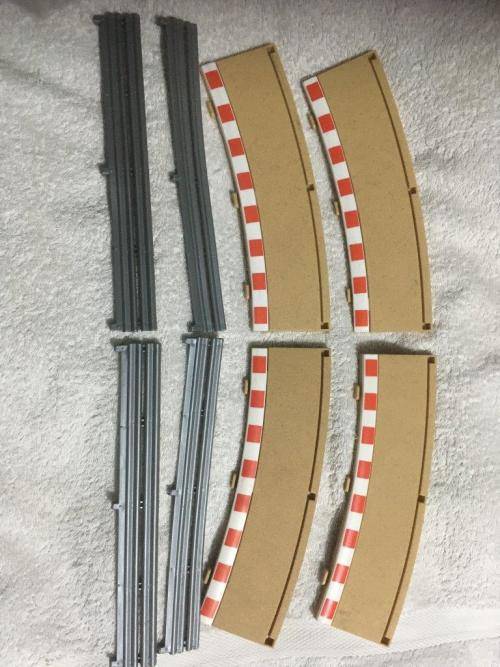 Scalextric -  Set of 4 R3 Outer Run Offs with Barriers (22.5 deg)(Ex demo track)  1:32 Scale