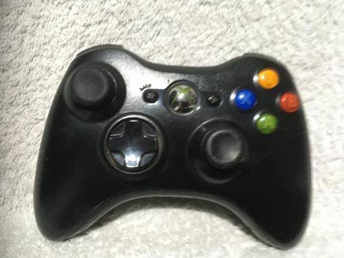 Xbox 360 E Console 250GB, 1 Controller, PSU + HDMI Cable