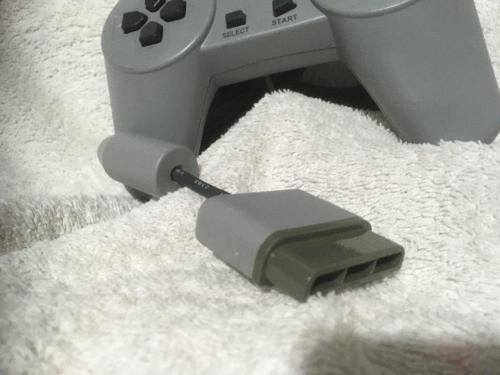 PS1 - Generic Playstation 1 Controller (NOS)