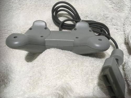 PS1 - Generic Playstation 1 Controller (NOS)