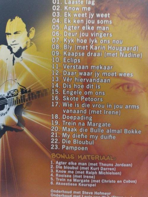 DVD - Steve Hofmeyr Live by Die Suncity Superbowl Grootste Platinum Treffers