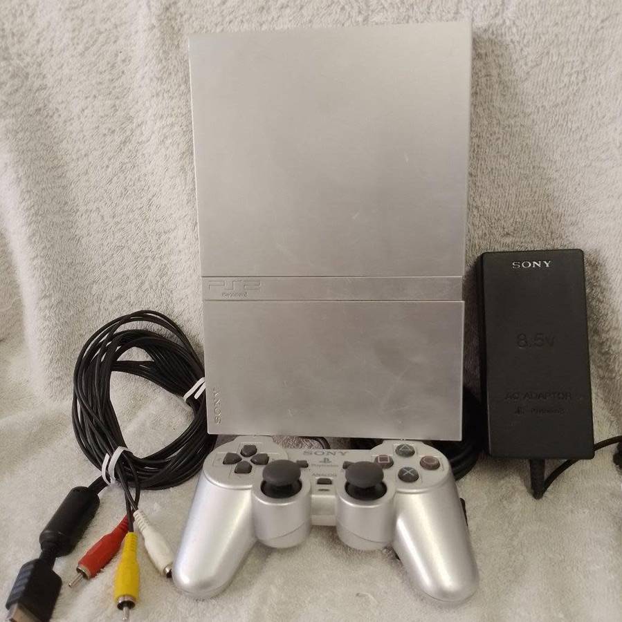 Playstation 2 - Platinum Silver Slim c/w 1 x Official Sony Controller, AV Cable & Power adapter