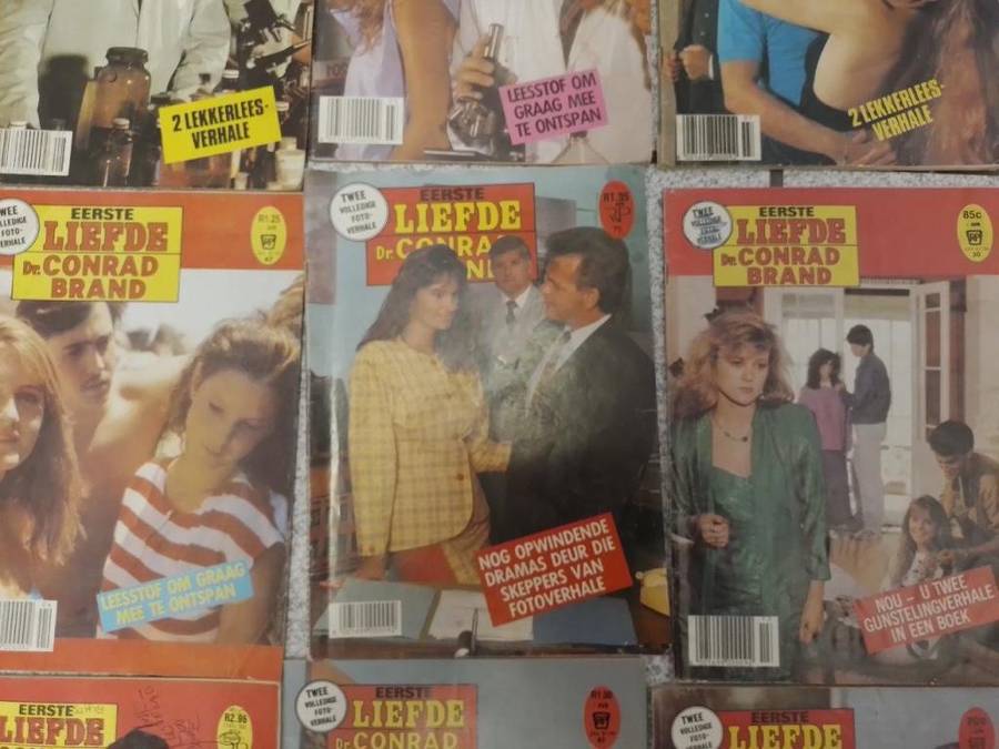 Job Lot of 9 x Vintage Eerste Liefde Dr.Conrad Brand Photo Story Magazines Circa 70`s 80`s