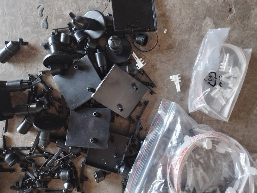 Carrera Go - Job Lot of Track barriers and clips  1:43 scale