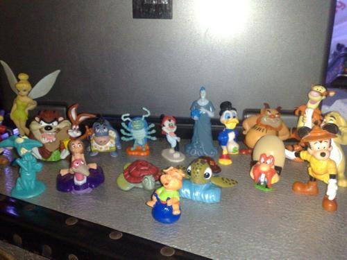 Job Lot Disney, Pixar, WB, cartoon Figures 20 in total