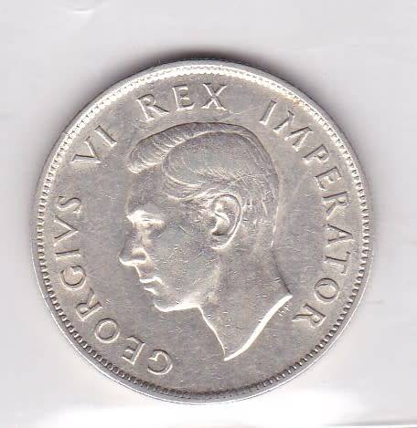 1940 - HALF CROWN - OR 2 1/2 SHILLINGS - KG VI - IN A VERY GREAT CONDITION - EF ++