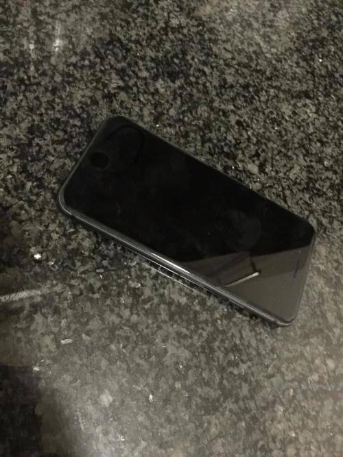 iphone 8 (icloud locked and partly unresponsive screen)