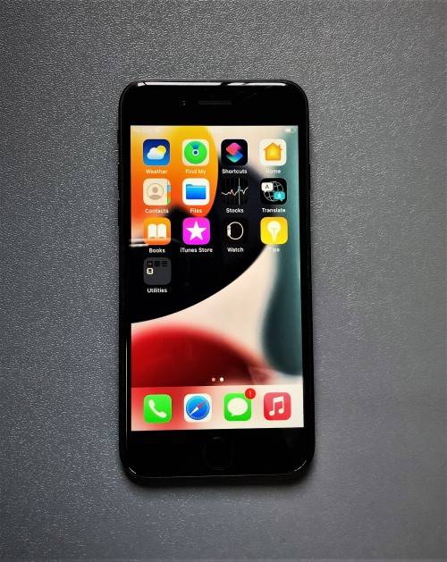 iPhone 7| Apple iPhone | Free shipping | Black