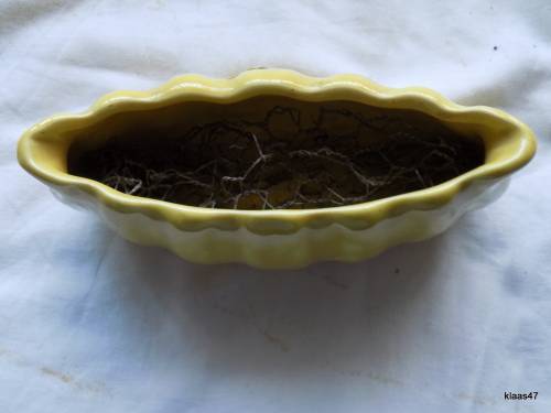 LUCIA WARE : YELLOW VASE : 16.5cm Long - 5.5cm Across (Wire in to hold flowers)