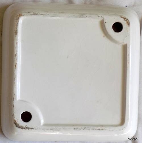 Flat Square Porcelain Bowl in Blue and White