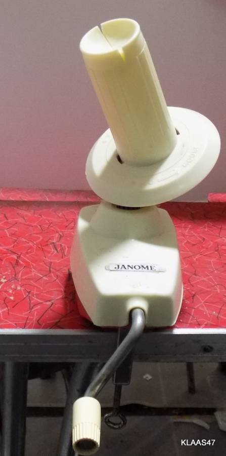 JANOME WOOL WINDER - WITH BI-LINGUAL INSTRUCTIONS - CLAMP WELDED FAST