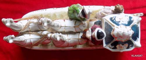 COACH AND HORSES : CROWN U MAKERS MARK : NO REIGNS FROM HORSES TO COACHMAN : 21cm LONG 12cm HIGH