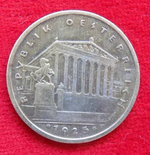 AUSTRIA - REPVBLIK OESTERREICH - EIN SCHILLING -1925 - SILVER