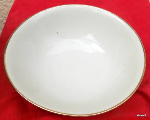 Hutschenreuther - Arzberg - White Salad / Fruit Bowl with Gold Trim