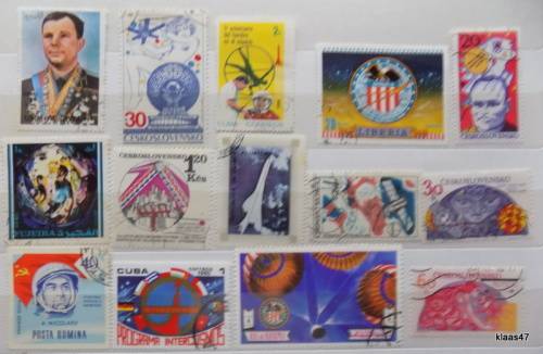 Mixed Lot of 14 used stamps - Theme: Space