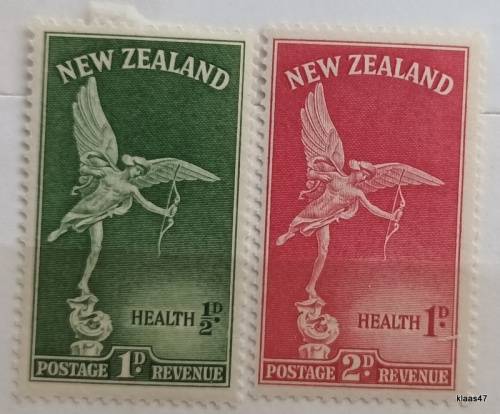 New Zealand - 1947 - Health Issue - Statue of Eros - Set of 2 Unused Hinged stamps