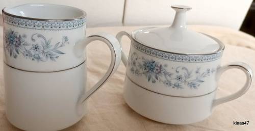 Noritake - Blue Hill 2483 - Sugar Bowl and Milk Jug