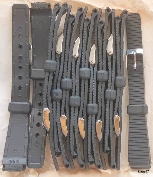12 Black Watch straps (Vinyl) 12mm at pin end
