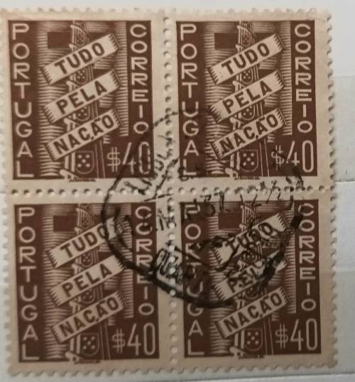 Portugal - 1935-45 - Coat of Arms with Scroll (Tudo pela Nação) - Block of 4 Used stamps