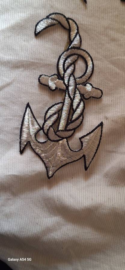 Embroidered Motif of Anchor Silver with black edge