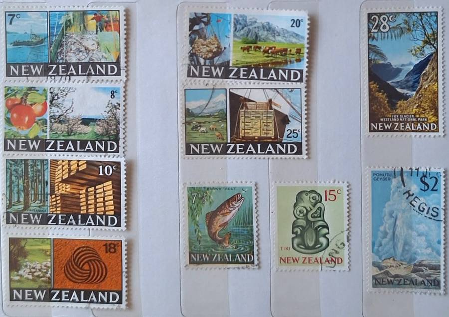 New Zealand 1967-69 Later Definitives  Set of 10 Used Hinged stamps