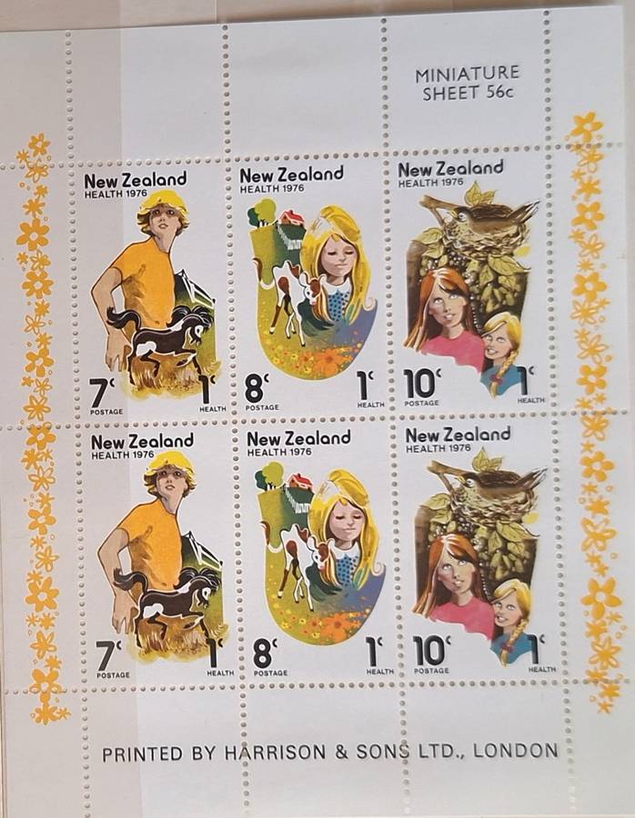New Zealand 1976 Health Issue 1 Unused Miniature Sheet