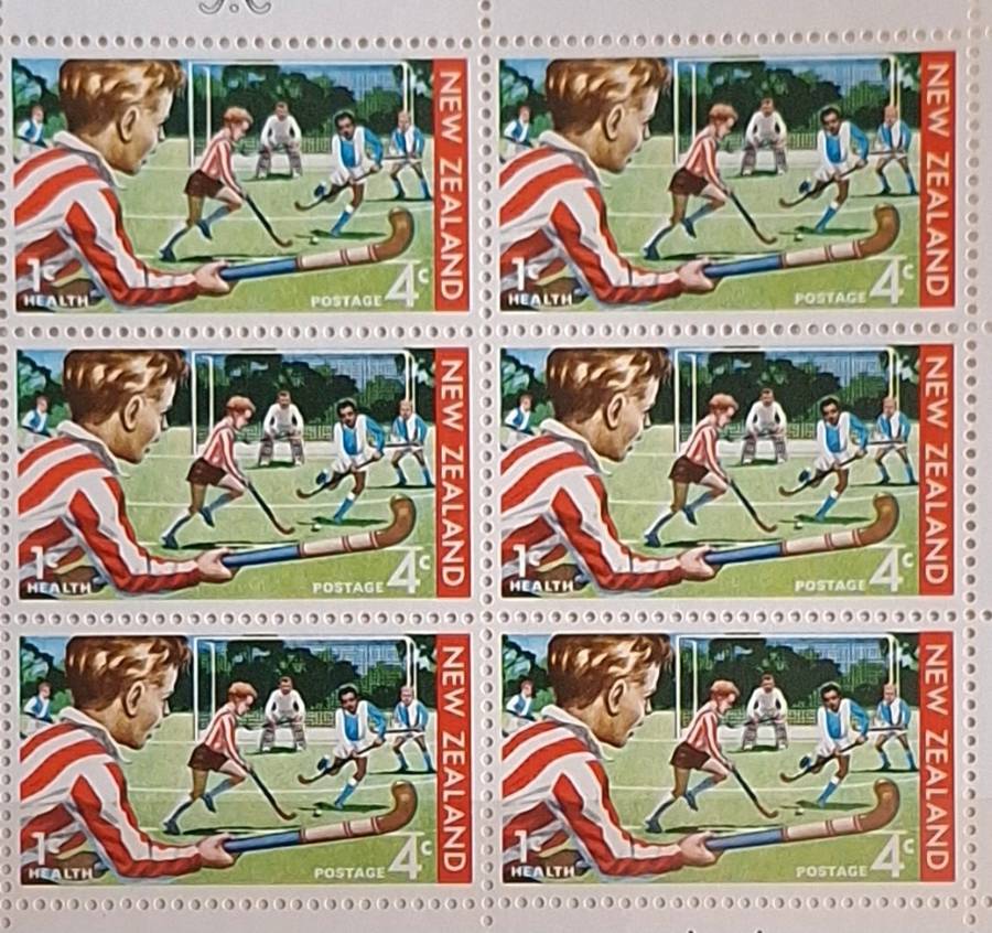 New Zealand 1971 Health Issue Set of 2 Mint Miniature Sheets