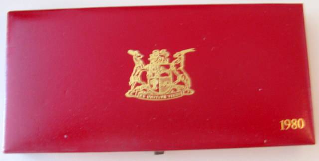 South African Long proof set emty box 1980 Please see condition of the box