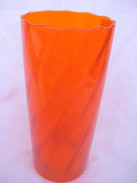 ORANGE  GLASS VASE :  HEIGHT  24.5 CM : DIAMETER 10.5 cm