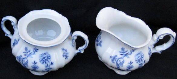 HERTEL JACOB : BAVARIA GERMANY : MILK JUG 7cm HIGH & SUGAR BOWL 7.5cm(NO LID FOR BOWL): BLUE & WHITE