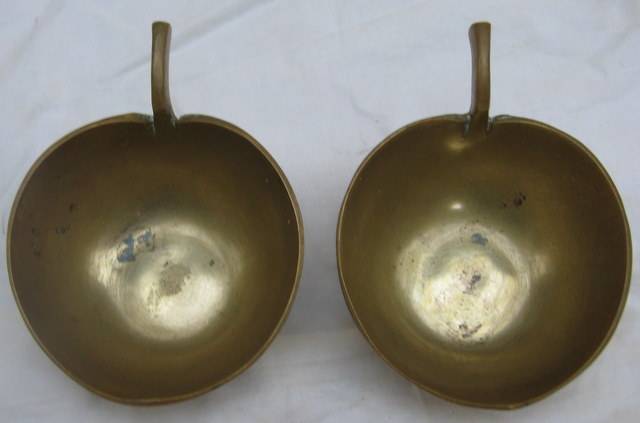 2 BRASS BOWLS : DIAMETER 9.2cm - 4.5cm DEEP