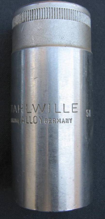 STAHLWILLE : MADE IN GERMANY : 27 SOCKET - 12 POINT : 1/2" DRIVER