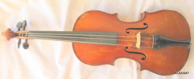 JOSEF GUARNERIOUS FECIT CREMONAE ANNO 17 - IHS - CROSS : REPLICA : **NEEDS SOME REPAIR**