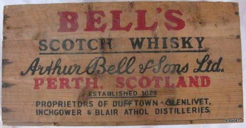 WOODEN CRATE : BELL'S SCOTCH WHISKY : 43x30x21.5cm : STAMPED S. & CO. CAPE TOWN