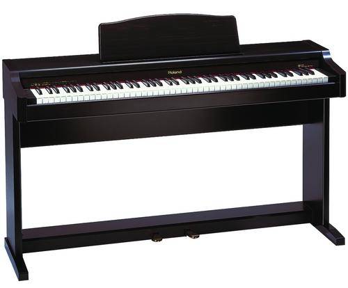 Roland Digital Piano HP137 + Roland Piano Stool