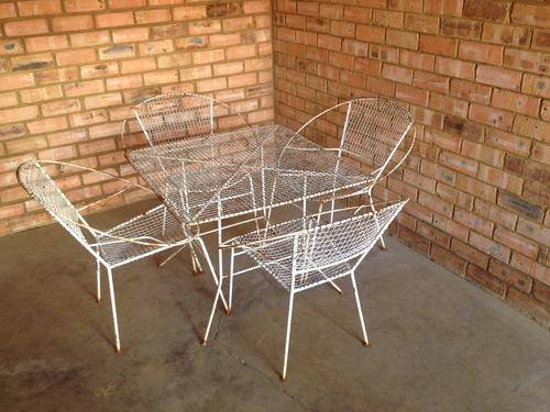Old Steel and Wire Garden Set (Collection Only)