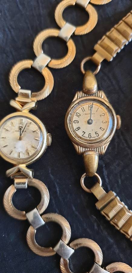 Beautiful Collection of 5 1940's-1970's Ladies Wrist Watches TISSOT / OMEGA / ROTARY